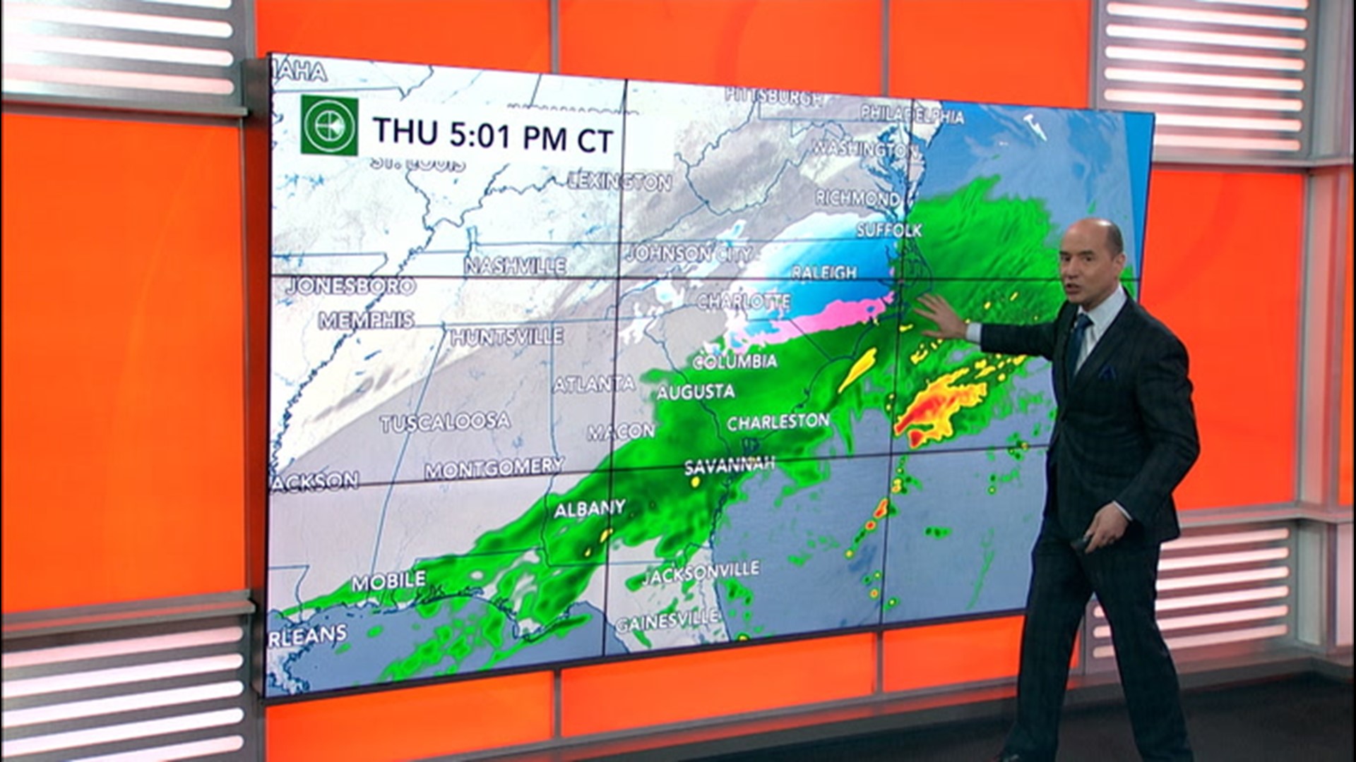 AccuWeather Chief Broadcast Meteorologist Bernie Rayno takes a detailed look at the atmospheric ingredients that could result in heavy snow for parts of the mid-Atlantic.