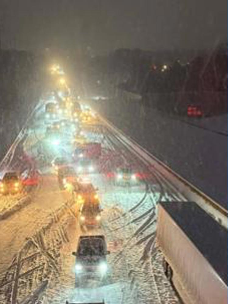 Winter storm causes 100 vehicle pileup in North Carolina | wbir.com