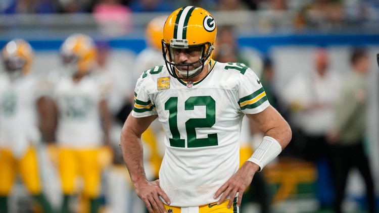 Aaron Rodgers or Derek Carr? Time for New York Jets to decide