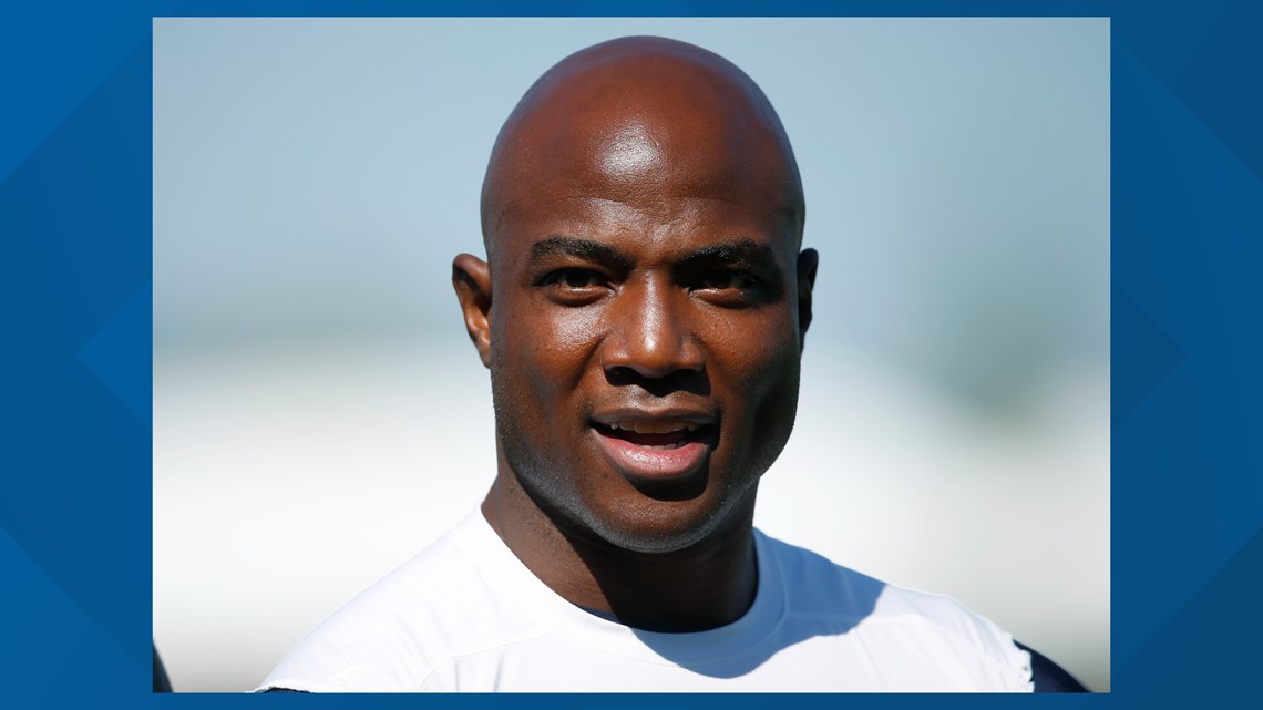 Pro Football Hall of Fame semifinalists include Smith, Johnson - Vimarsana News