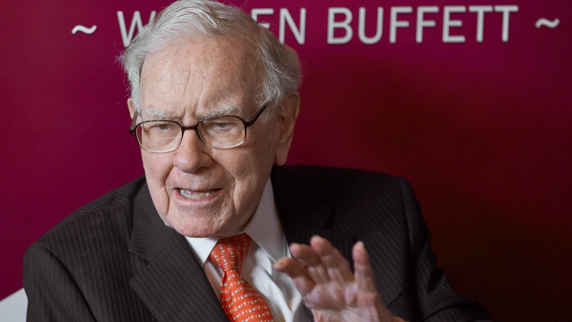 Berkshire Hathaway employee wins $1M in Warren Buffet March Madness ...