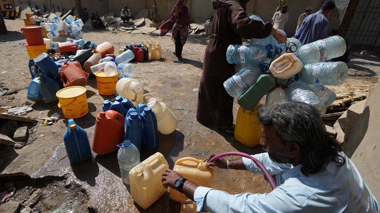 UN: 26% of world lacks clean drinking water, 46% sanitation