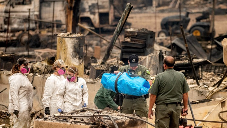 California crews make fire gains, Washington town evacuated