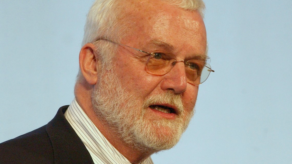 Russell Banks dies in New York: 'Cloudsplitter' author was 82 - Vimarsana News
