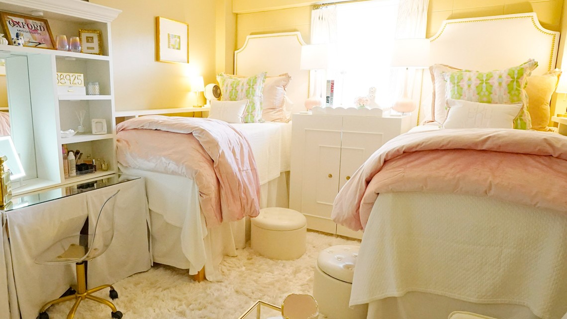 Dorm room decorating adds to soaring cost of college - Vimarsana News