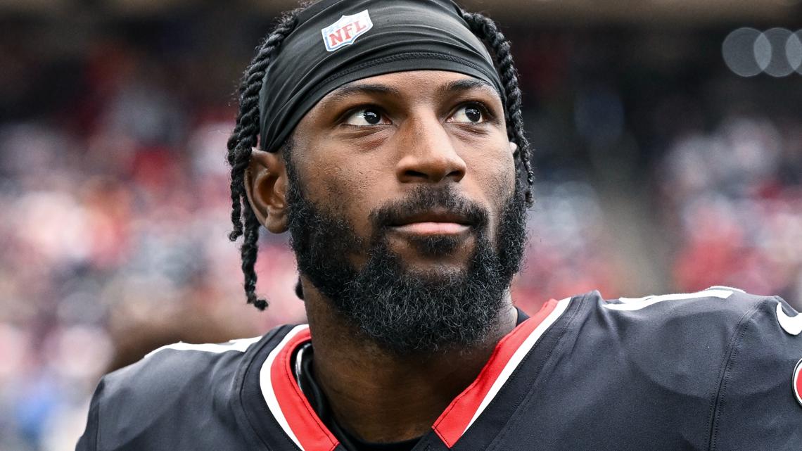 Police release photos of suspect in shooting of Jets cornerback Kris Boyd | wbir.com