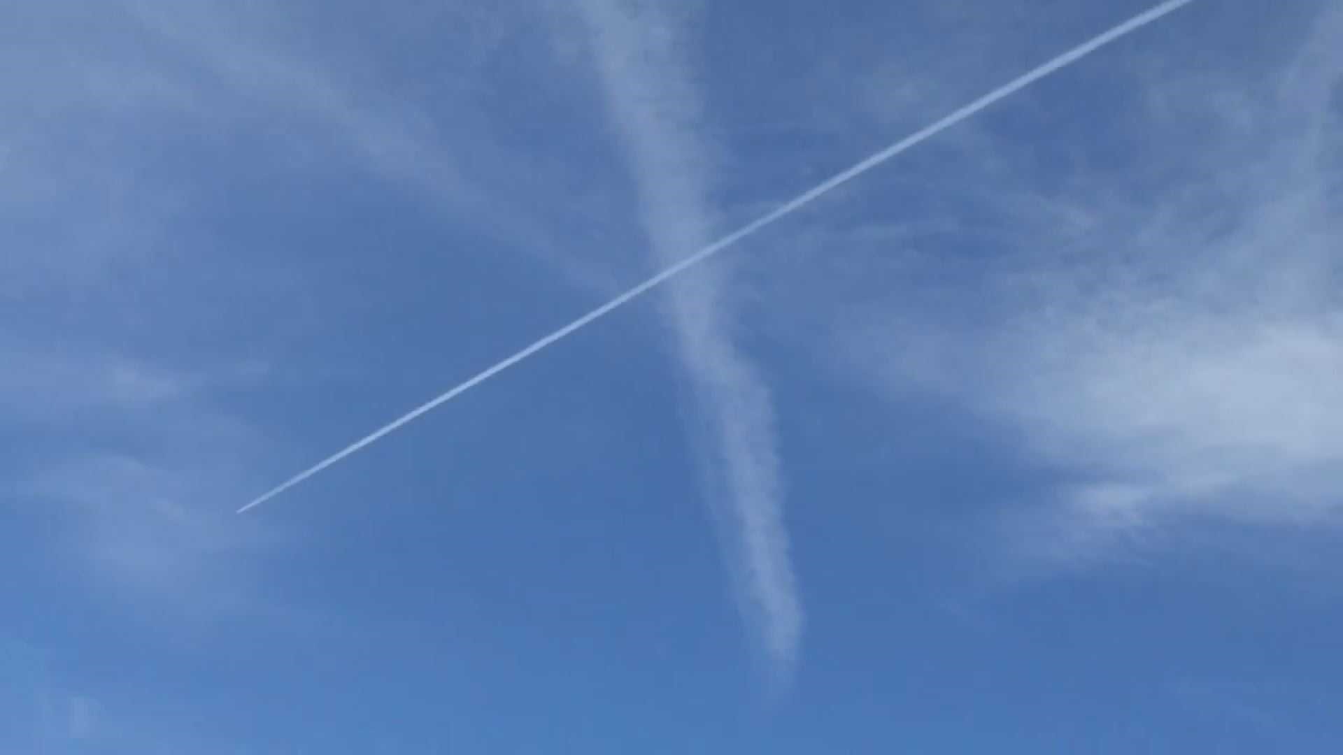 Veezify Verify: Is there a secret chemtrail spraying program? | wbir.com
