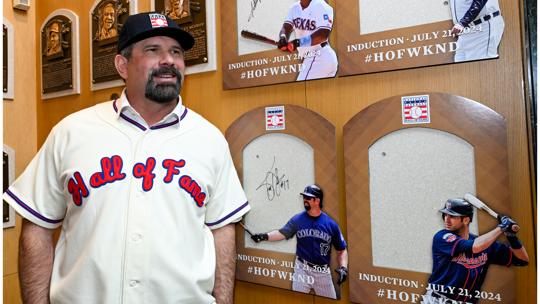 Todd Helton appeared at Rockies Fest in Denver Saturday | wbir.com