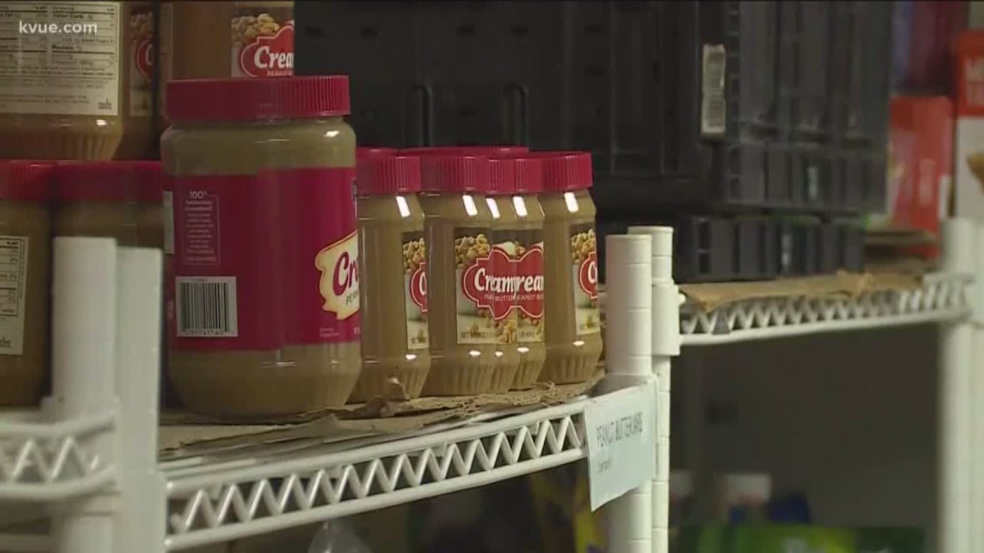 Stretching into the 25th day, federal workers still have to feed their families and pay bills. KVUE spoke with the Central Texas Food Bank about its efforts to help.