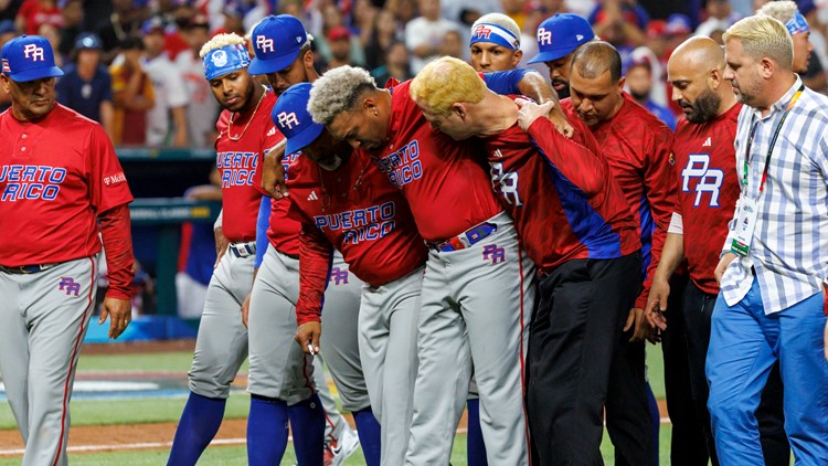 Mets nightmare: Star closer Edwin Diaz carried off field, injured after Puerto Rico's WBC celebration