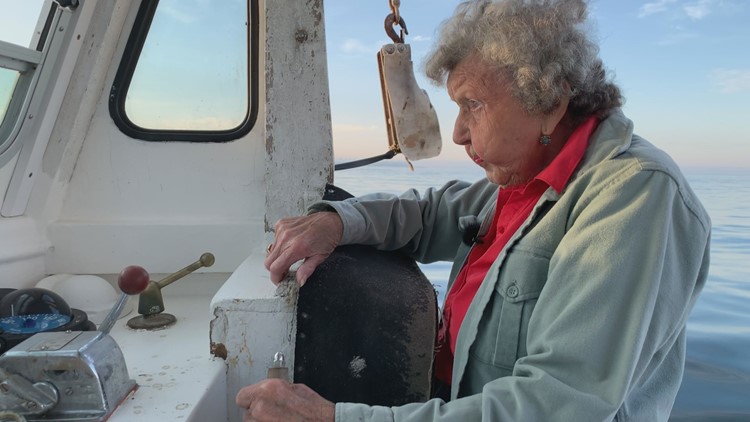 101-year-old Maine woman may be the oldest person in the world still lobstering