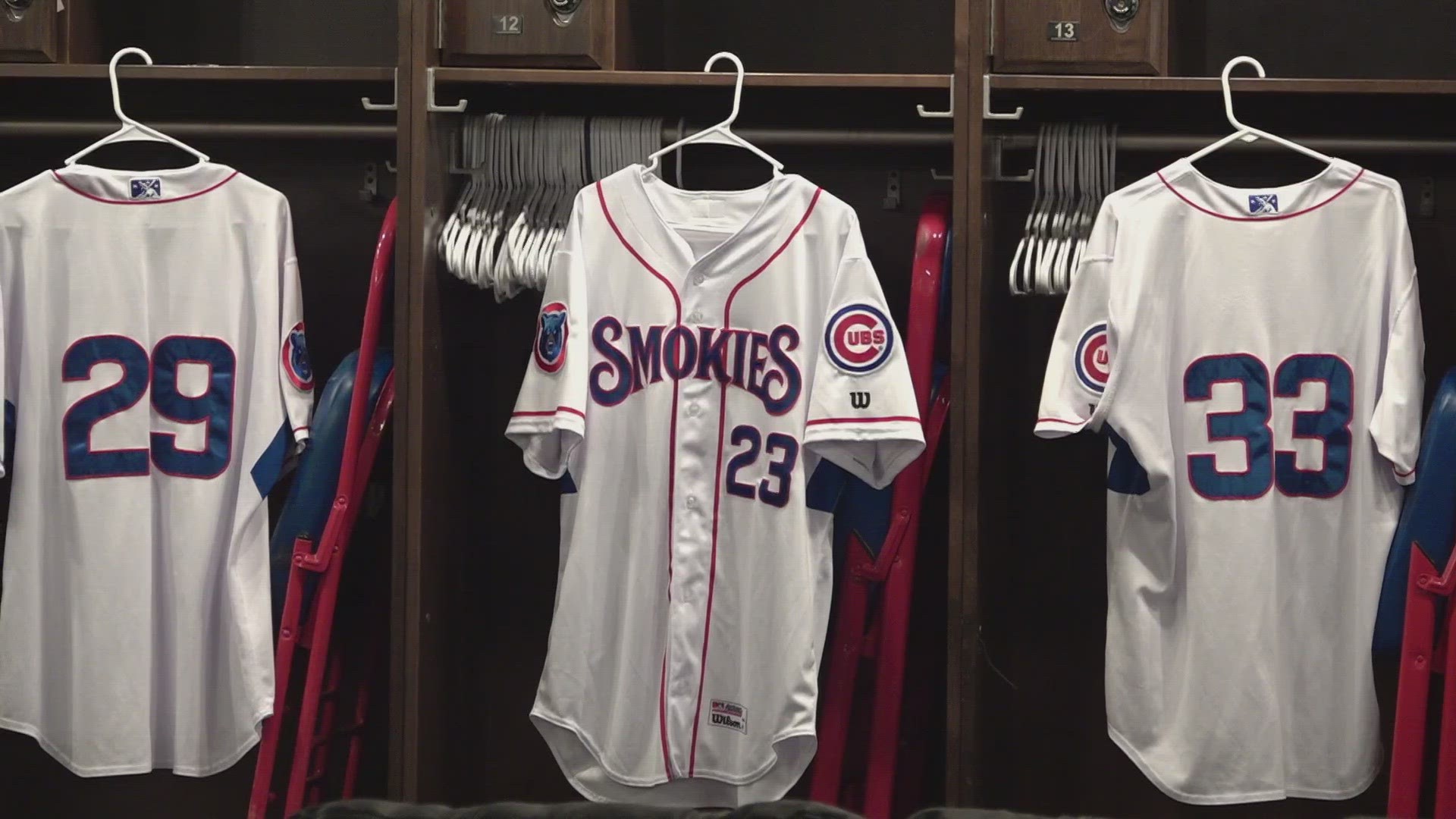 Tennessee Smokies kicked off their summer season! People went to the Smokies Stadium to preview the upcoming season and to hear some activities the team planned.