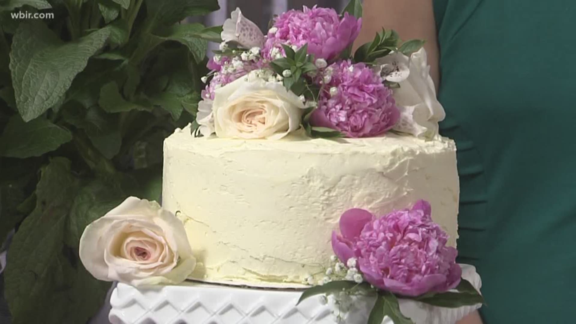 Deana Hurd is inspired by the Royal Wedding Cake with her Lemon and Elderflower cake.May 17, 2018-4pm
