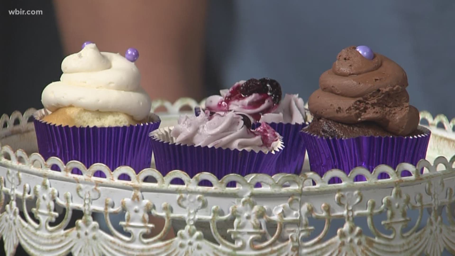 Tee Dedrick with Special Tee Cookies & Catering shows Russell and Beth how to make traditional buttercream frosting. For more on Special Tee cookies visit her Facebook page.
Aug. 24, 2018-4pm