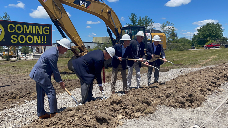 Buc-ee's travel center breaks ground in Crossville | wbir.com