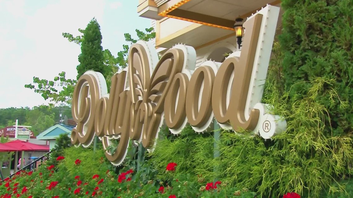 Dollywood officials remove reservation requirement