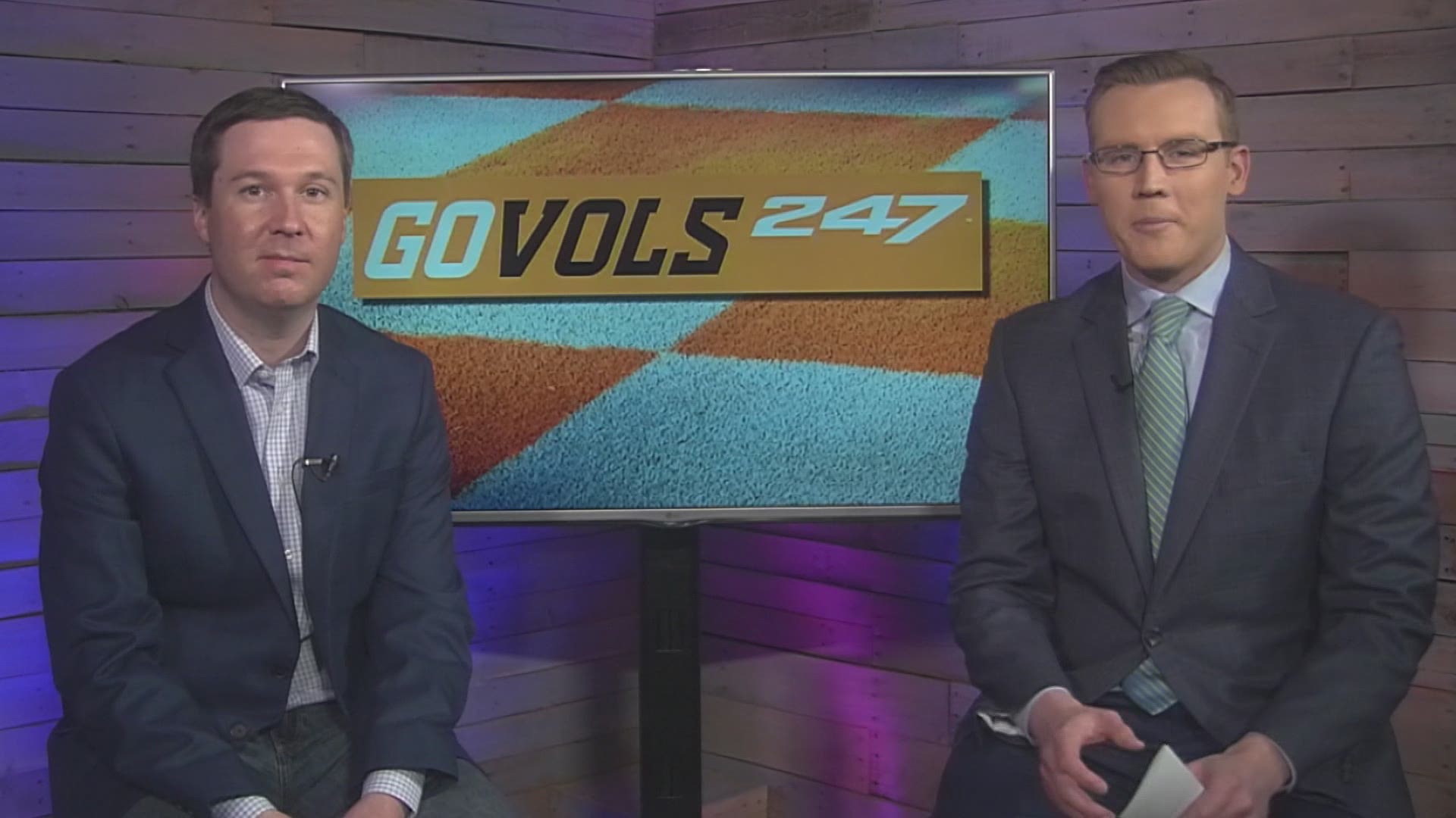 Govols247 recruiting writer Ryan Callahan joins 10Sports anchor Patrick Murray to discuss how the Vols did on the first day of the 2018 early signing period.