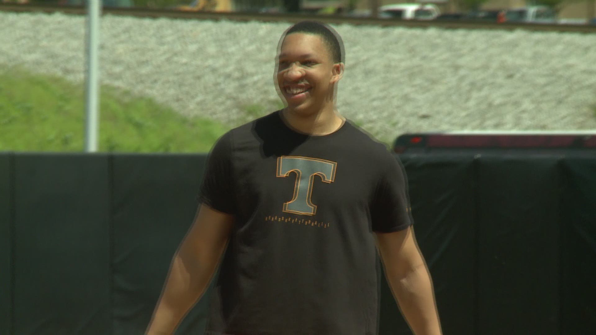 Grant Williams tries his best to throw a strike during the ceremonial first pitch during the Lady Vols game against Mississippi State.
