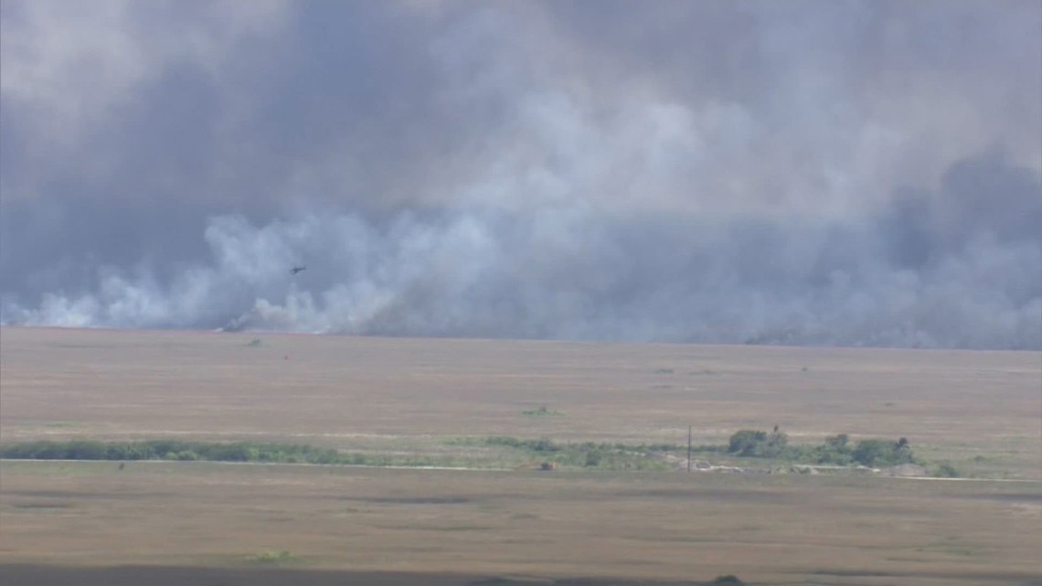 Wildfire burns more than 2K acres in the Everglades | wbir.com