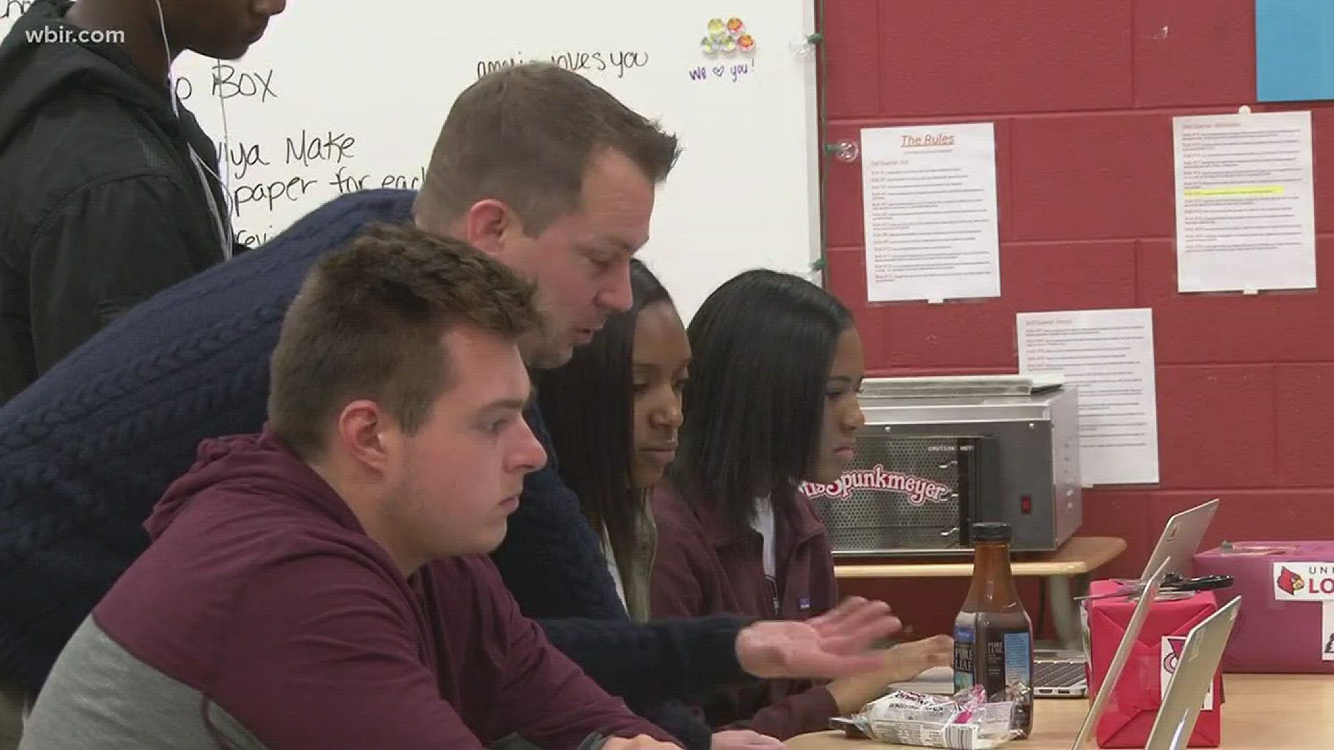 An Alcoa High School teacher put together a job fair to help her students and members of the community connect with future employers