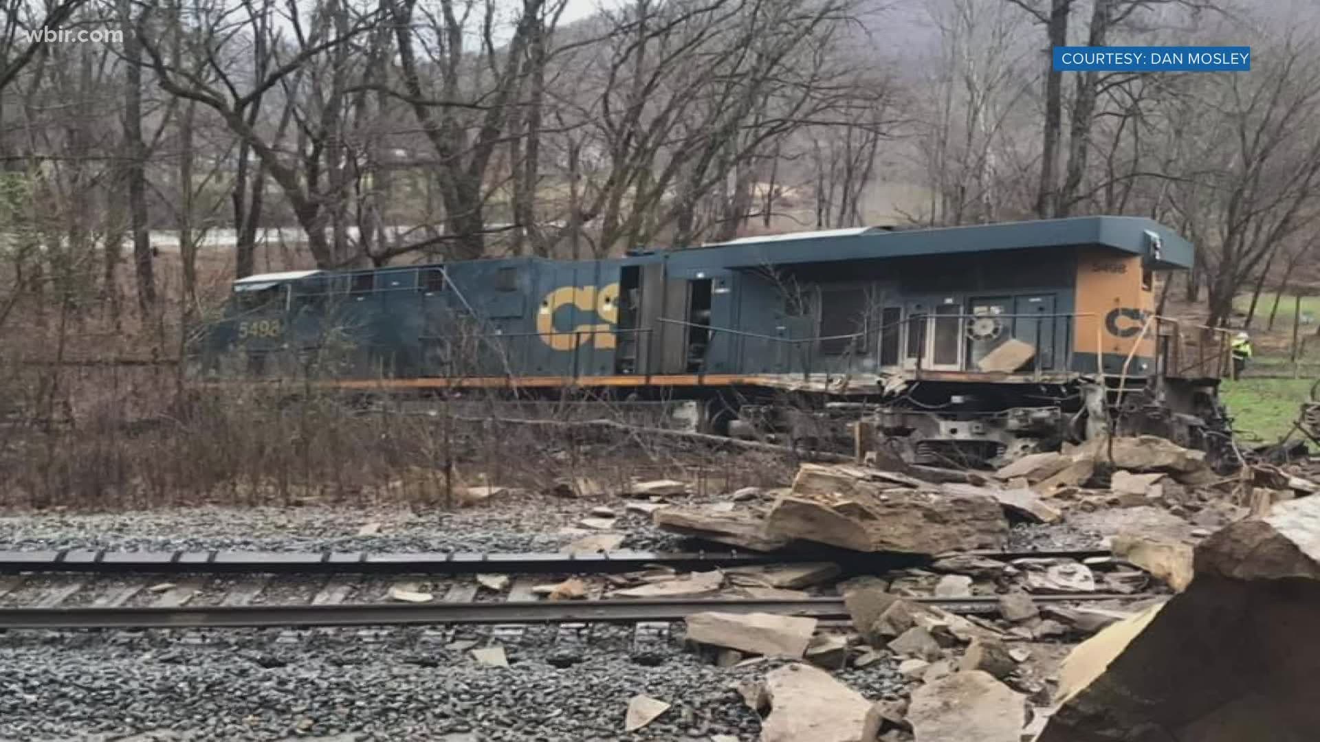 A massive rockslide in Harlan County, Kentucky caused a train to derail early Thursday morning.