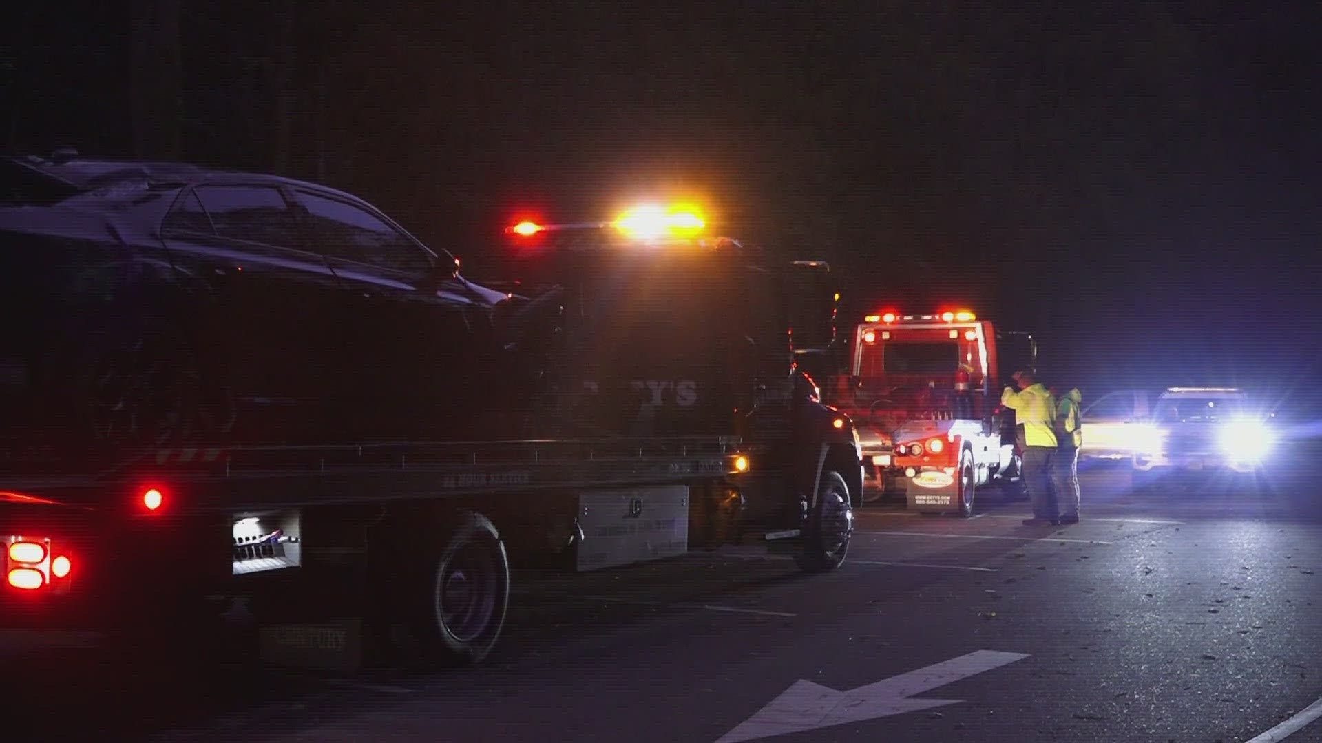 Great Smoky Mountain National Park officials and water rescue teams responded to a vehicle incident on Little River Road Wednesday afternoon.