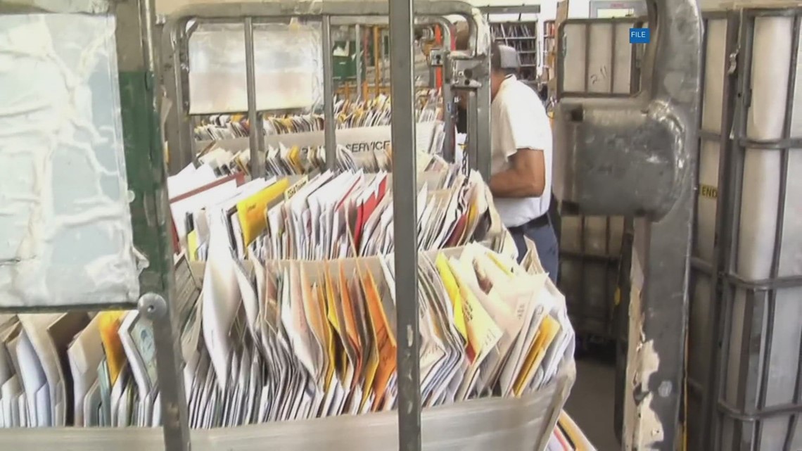 Mail carriers pushing through 'peak season' as more people send mail for the holidays - Vimarsana News