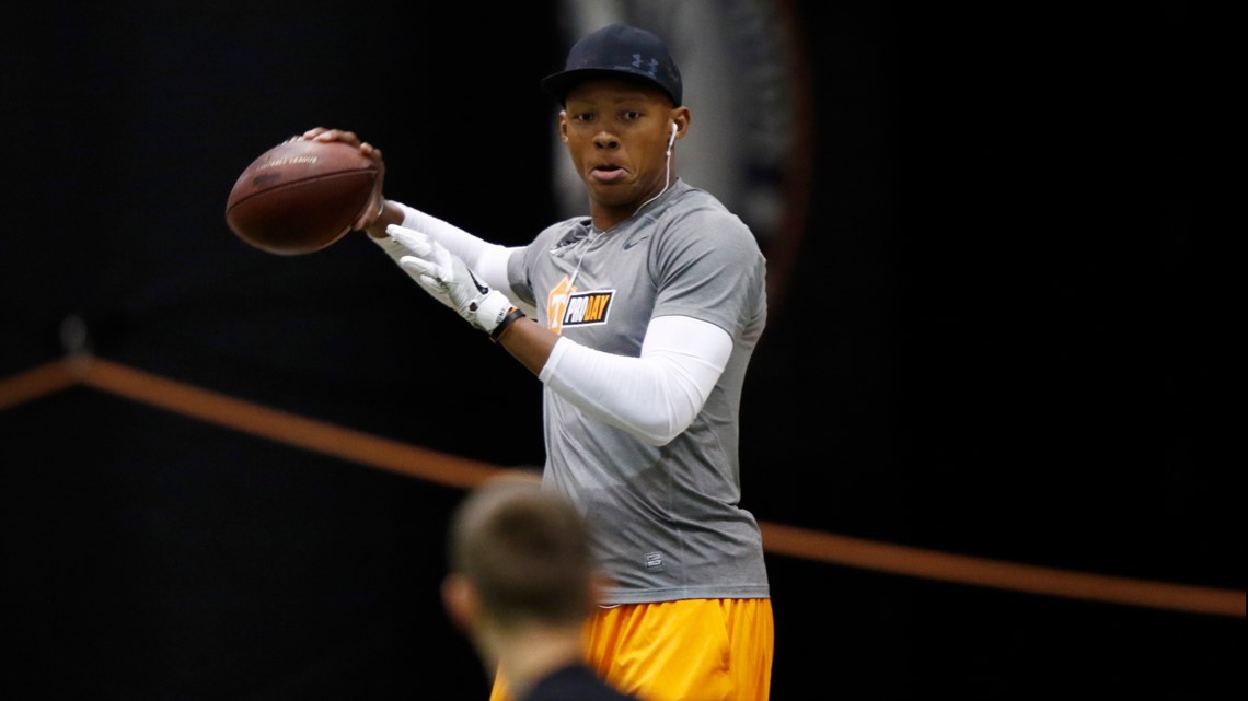 Joshua Dobbs Back In Knoxville Before Third Nfl Season