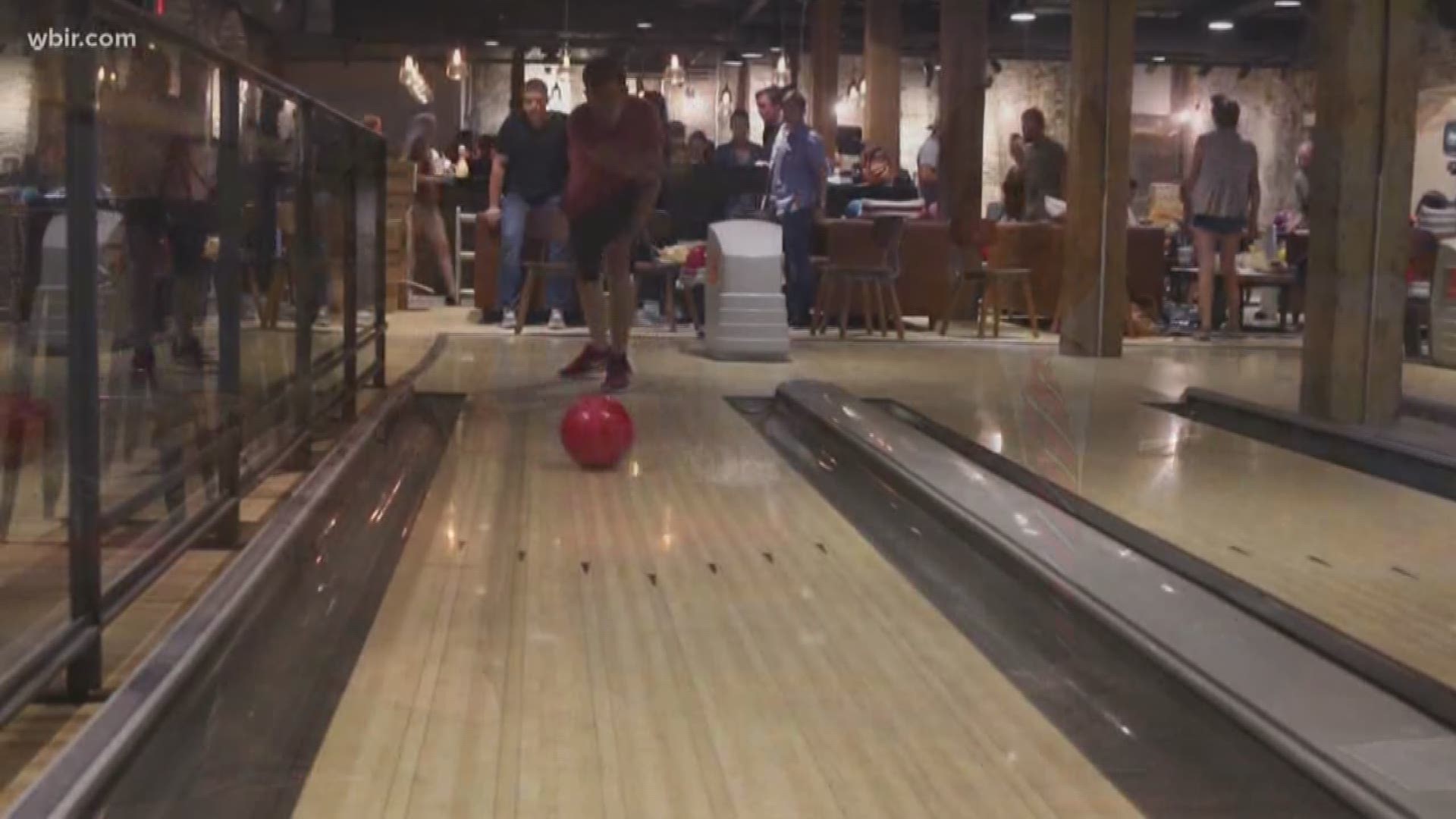 If you need a family activity, you have a chance to bowl for free. Next week, Maple Hall will celebrate three years in downtown Knoxville by offering guests one hour of free bowling.