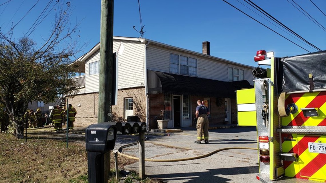 Rural Metro and Knoxville Rescue Squad respond to fire at Knox Gold
