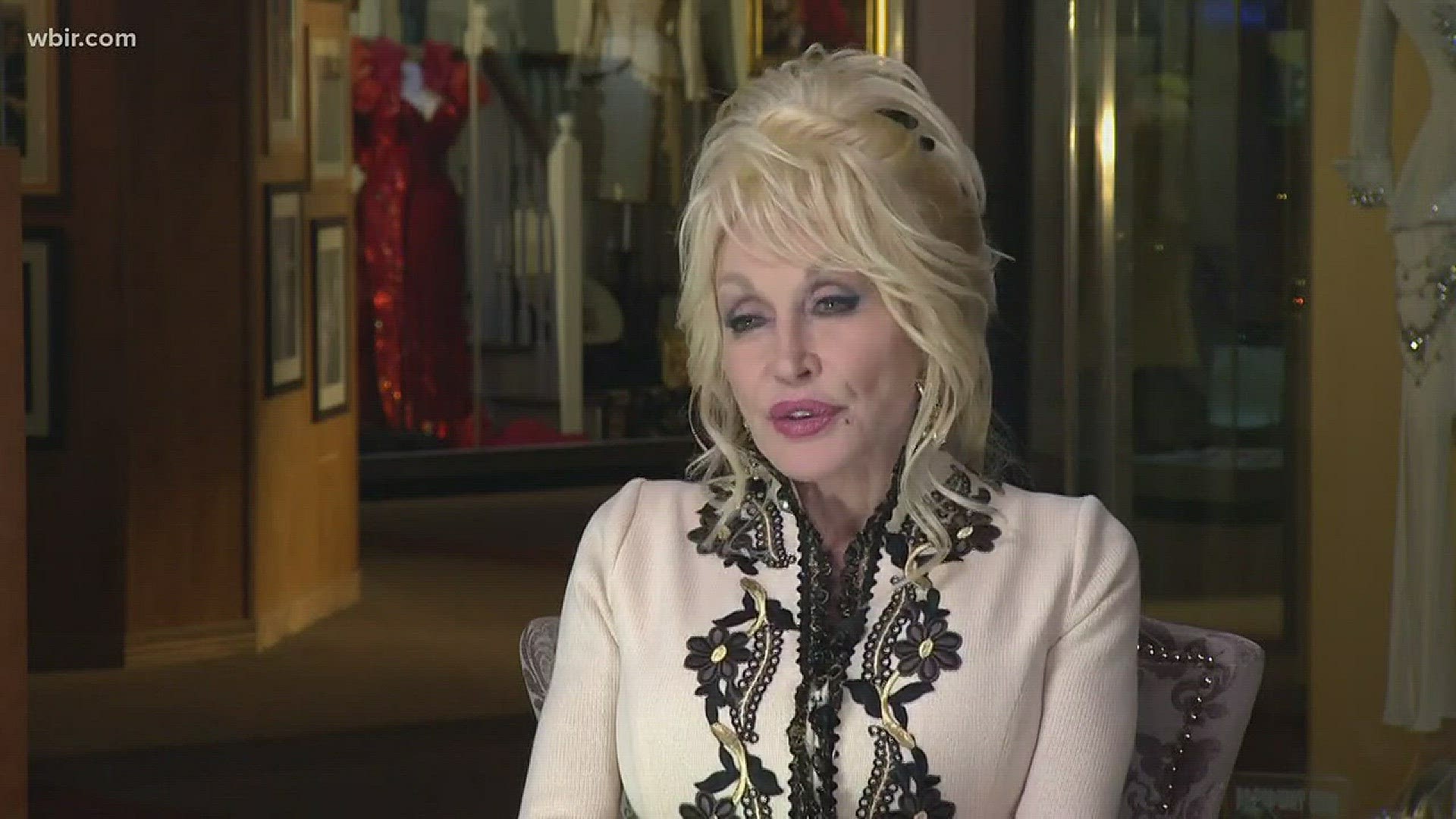Dolly Parton talks with Beth about the work already in progress for a sequel to her huge hit "9 to 5"