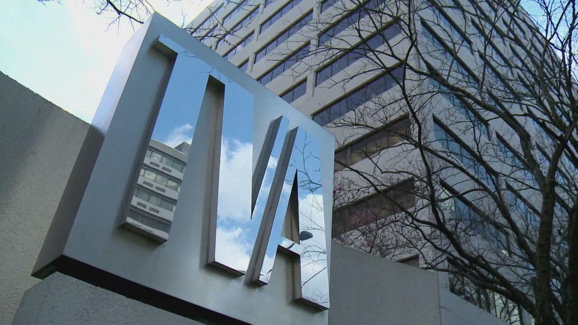 Tennessee Valley Authority could decide to continue using Kingston, Cumberland coal plants after evaluating other options