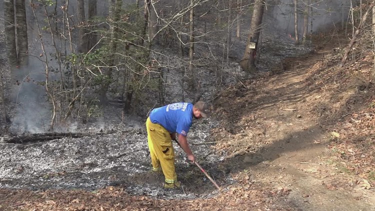 Crews monitor fire lines in Sevier Co.