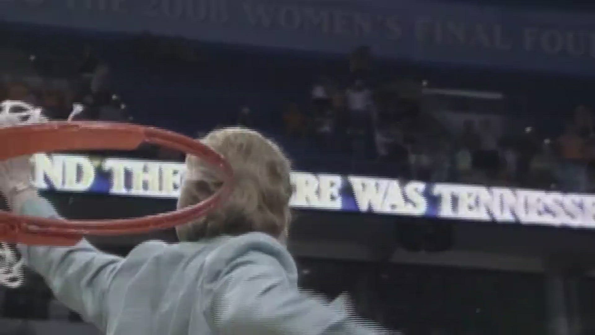 Lady Vols head coach Holly Warlick reflects on the past year without Pat Summitt.