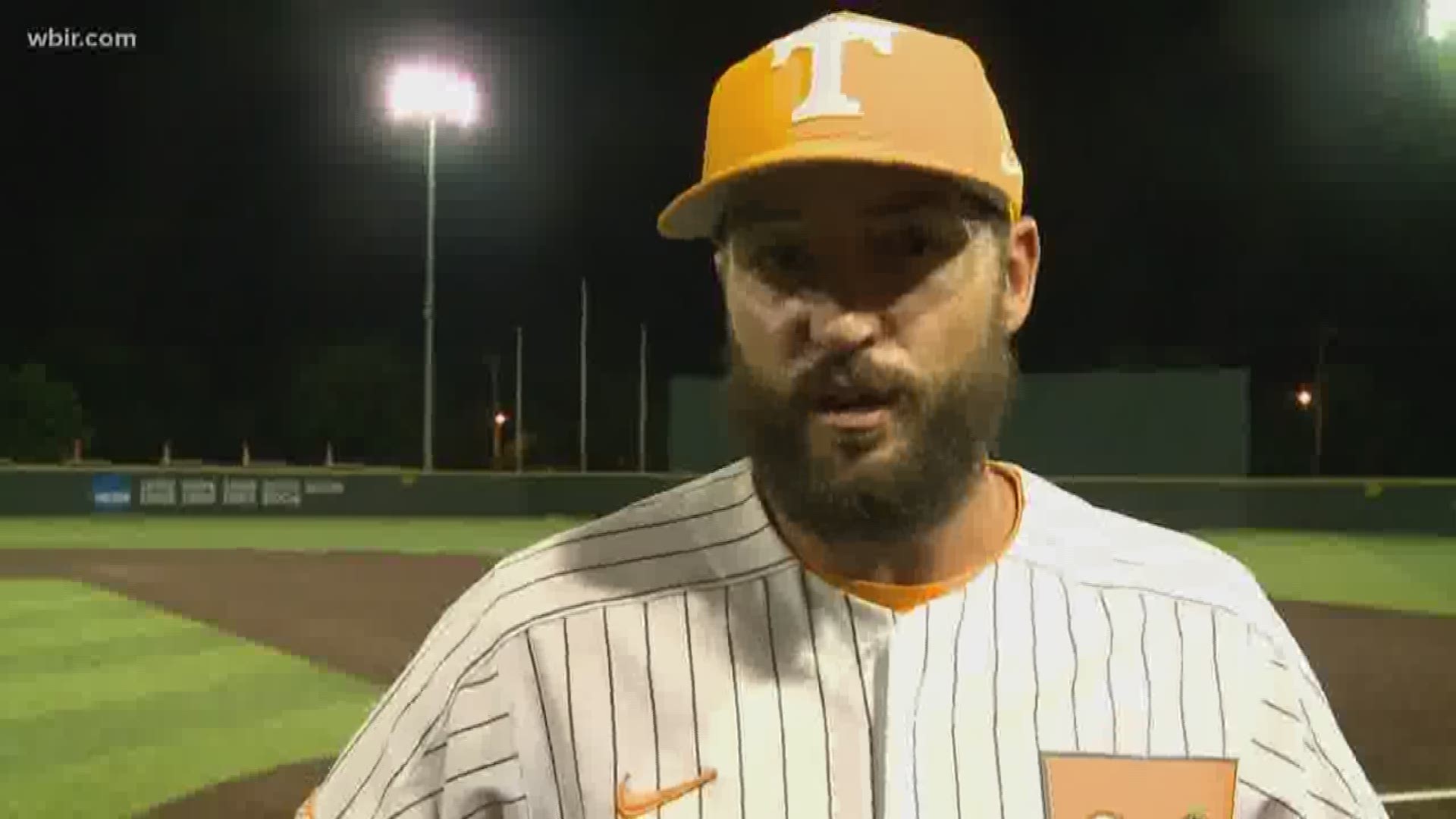 A big sixth inning helps lift Tennessee over Missouri.