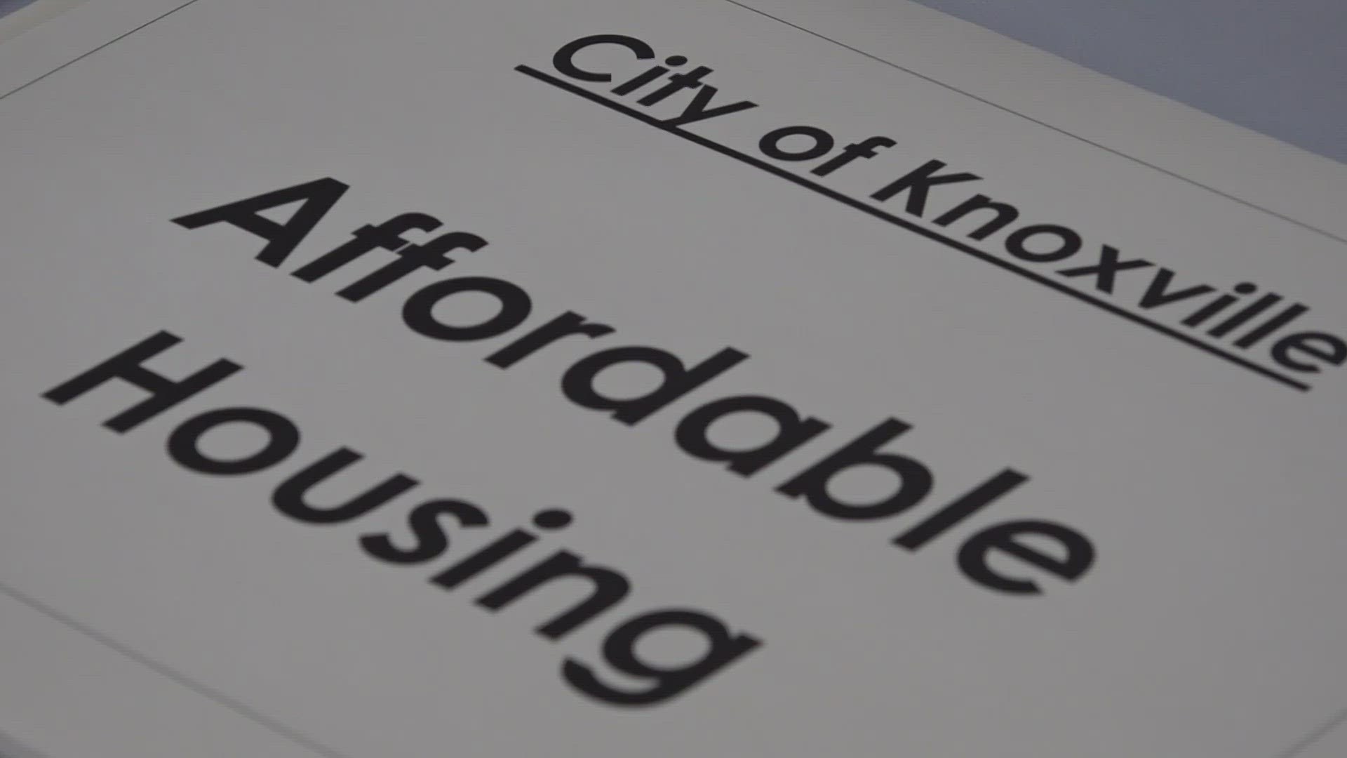 Knoxville's Homemakers Program offers vacant lots, or lots with substandard homes, for sale. Buyers are usually required to build a new home on the property.