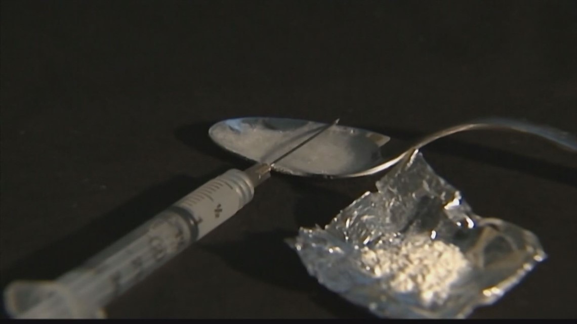 Tennessee county launches 1st needle exchange program