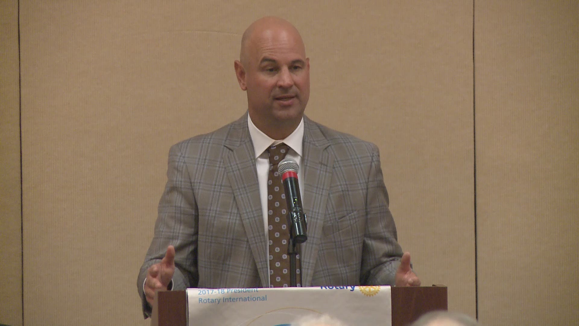 Vols head coach Jeremy Pruitt spoke to the Rotary Club on Tuesday and made it clear his ambitions for the program are much higher than reaching a bowl game.