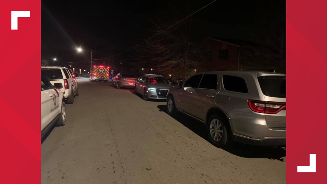 KPD ID man found dead in South Knoxville apartment after being shot ...
