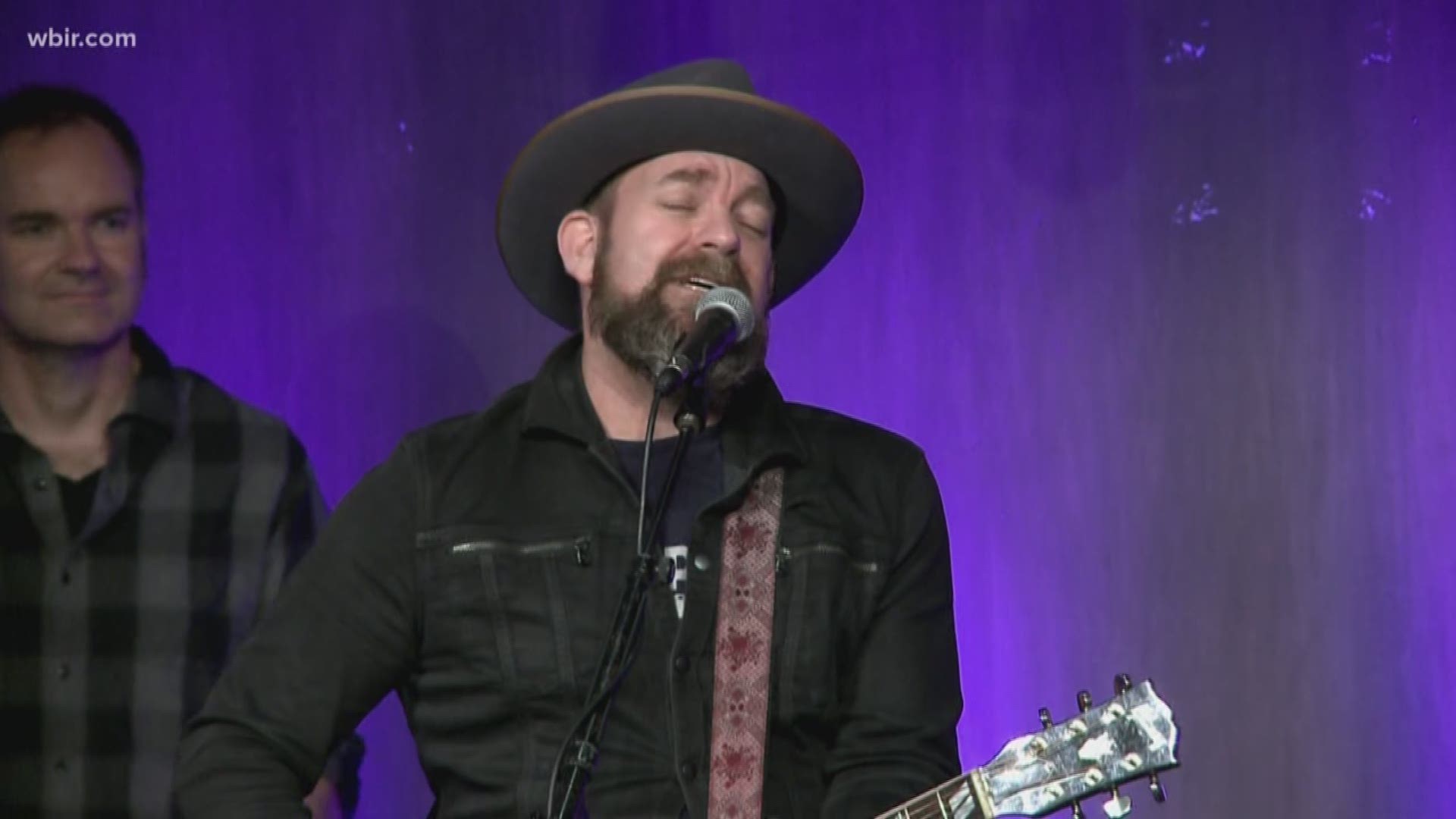 Recently, the East Tennessee native played to a hometown crowd. 10News Anchor Beth Haynes caught up with the Grammy winning, multiplatinum-selling singer and songwriter.