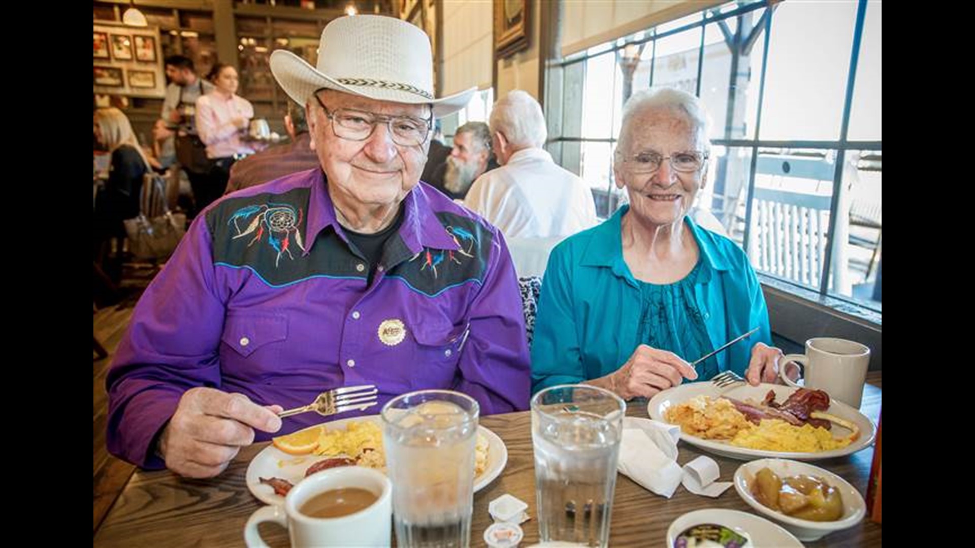 9 surprising things you didn't know about Cracker Barrel
