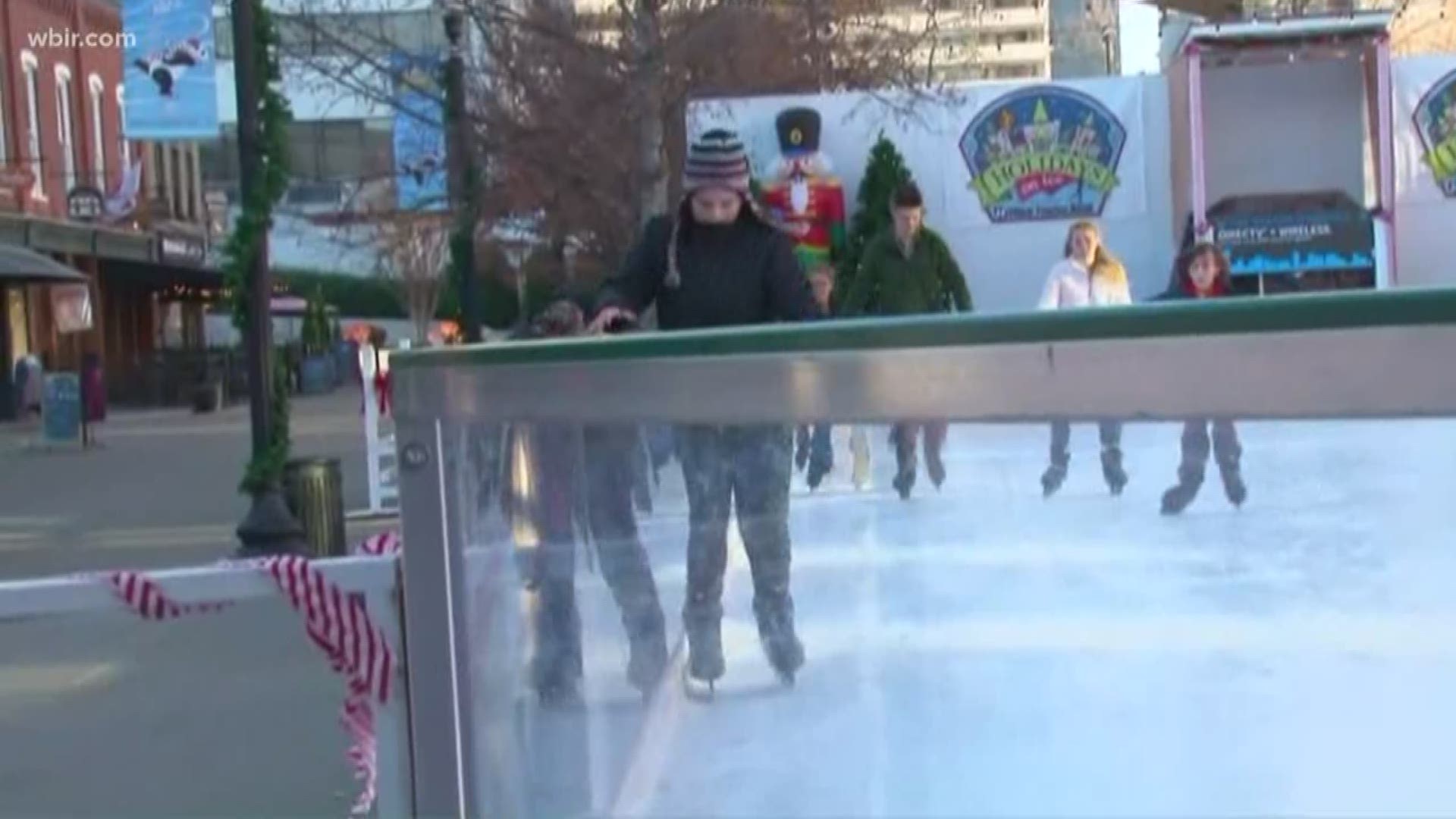 Ice skating continues at Knoxville's Market Square thanks to the Holidays on Ice skating rink
December 11, 2017-4pm