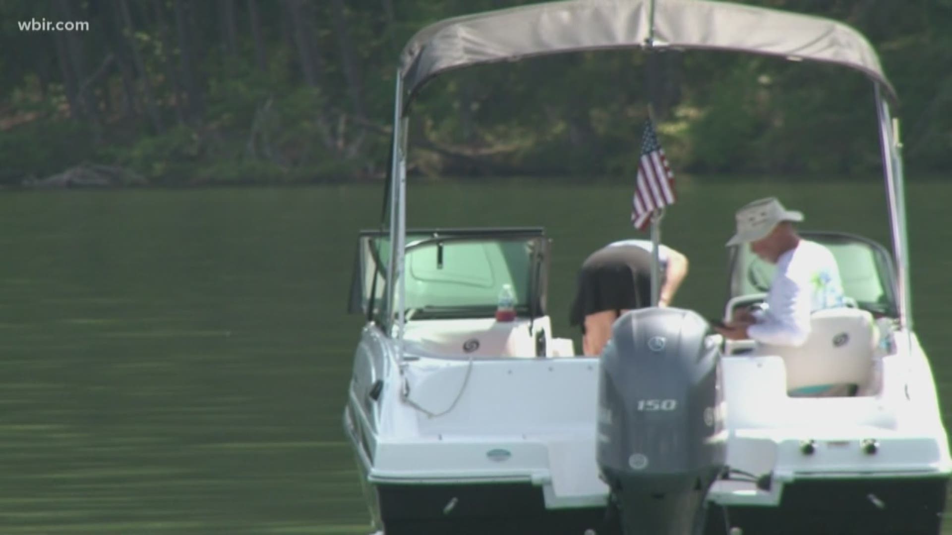 Free Rides 4 Vets gives veterans and their families rides on Tellico and Fort Loudon Lakes.
