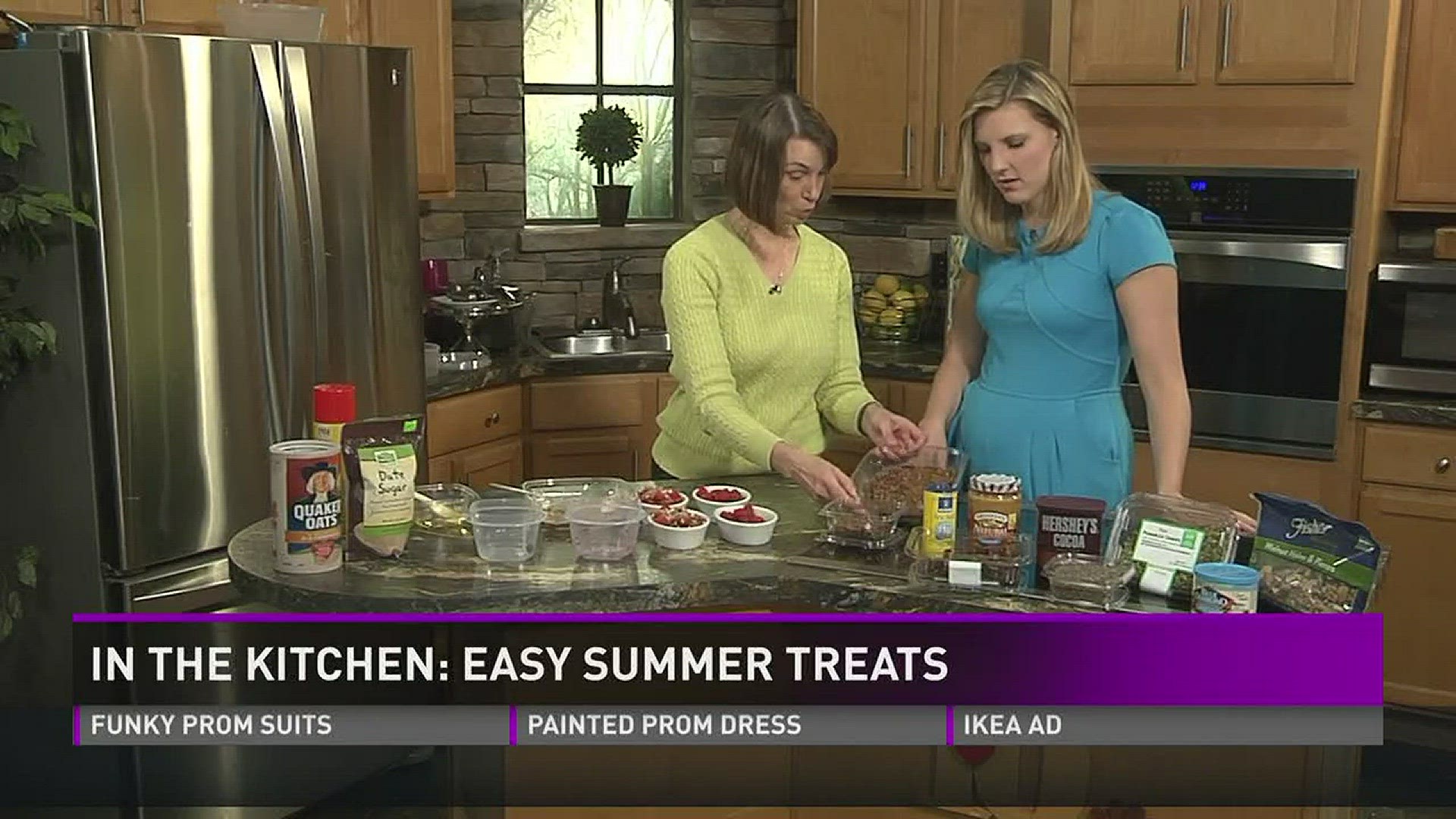 Linda Quimby, a clinical dietician at the University of Tennessee, shows how to make some easy summer treats.