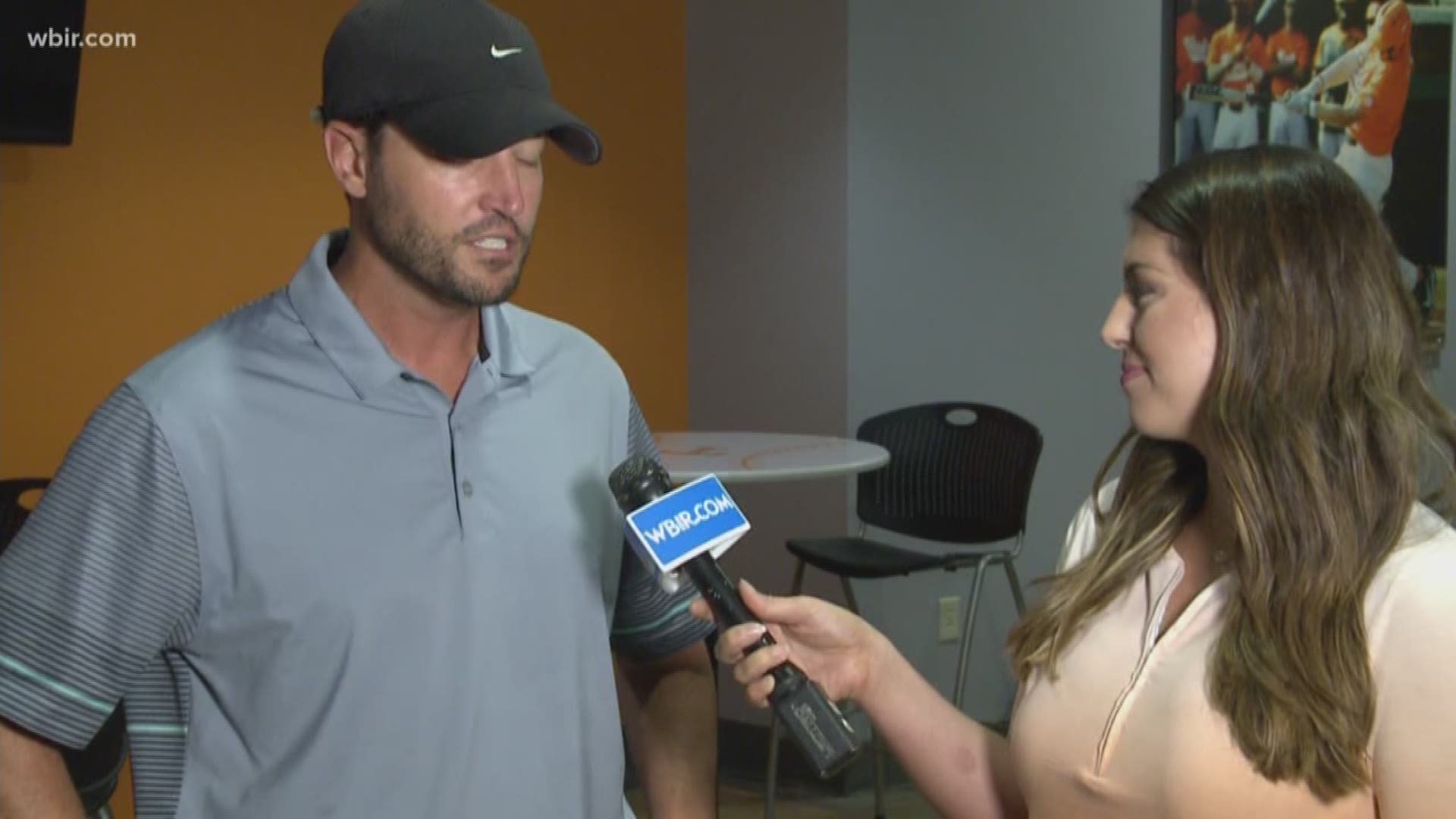 UT head coach Tony Vitello discusses his former team in the CWS Finals