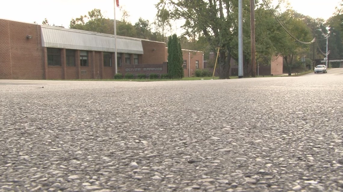 Roane County school board withdraws plans to consolidate high schools