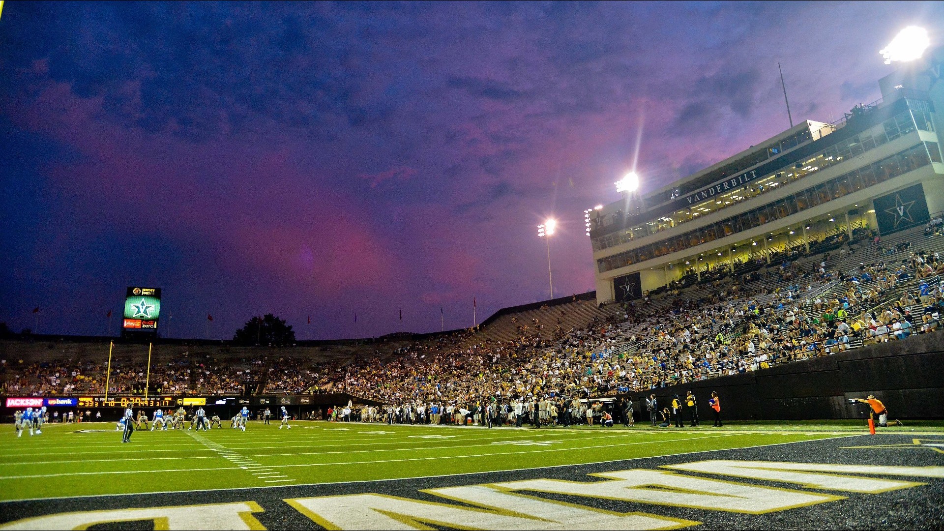 Vanderbilt In Talks For New Football Stadium | Wbir.com