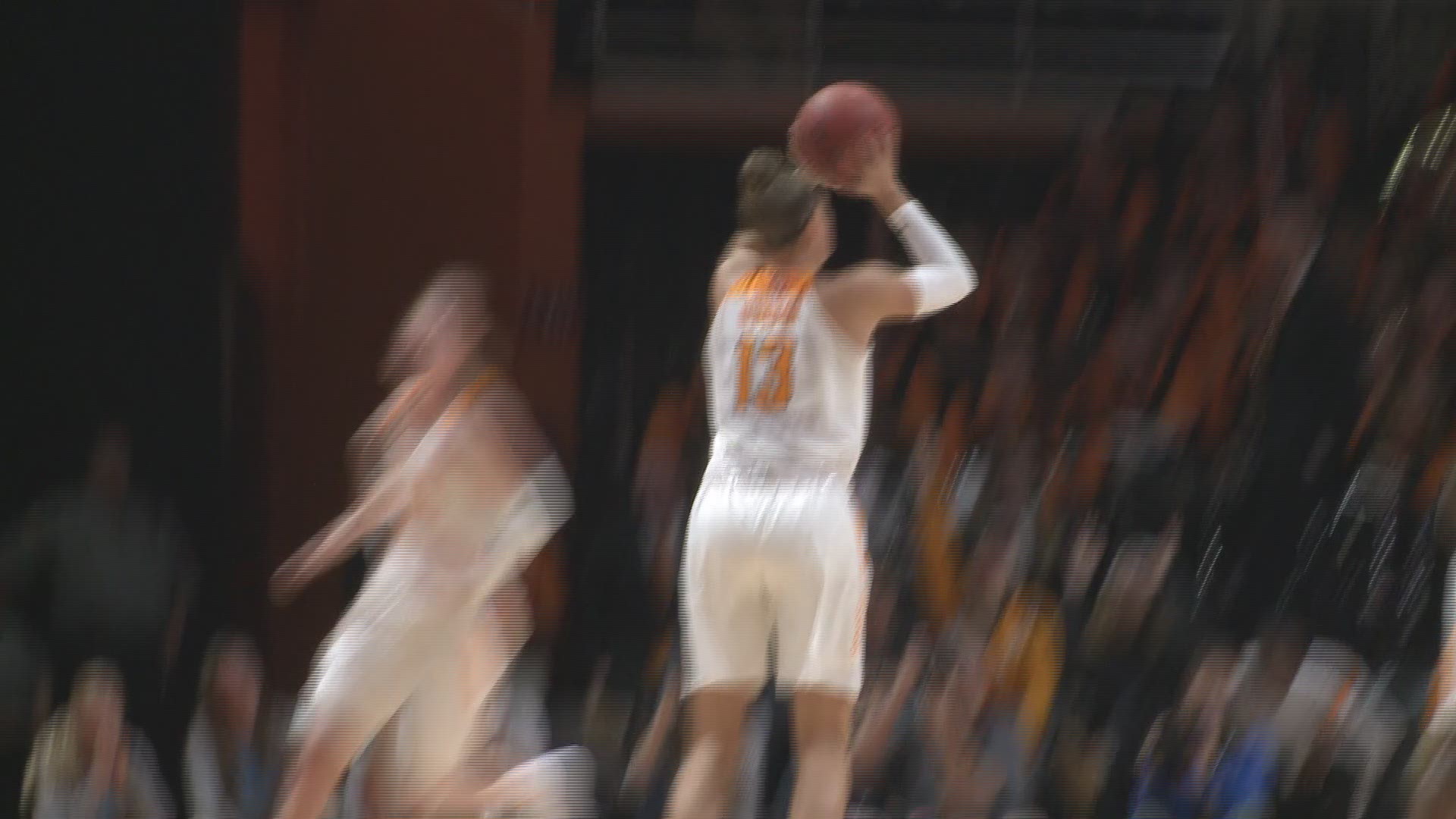Lady Vols junior forward Kortney Dunbar shone late in Sunday's 85-55 win over Navy, recording a steal and banking a three-pointer shortly thereafter.