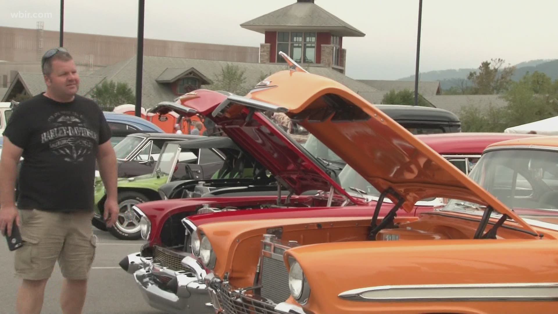 Classic cars shown off at Fall Rod Run