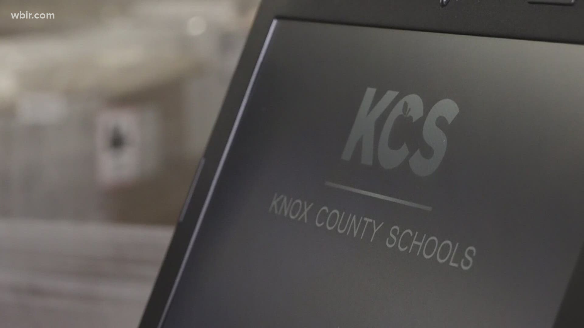 Emails from Knox County school leaders show the system only anticipated about eight to eleven thousand students would sign up for virtual learning.